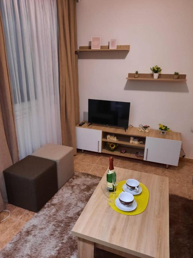 Apartman Rada 2 Bijeljina Dış mekan fotoğraf